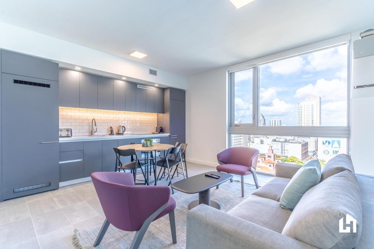 Downtown Miami Condos By Lua Host المظهر الخارجي الصورة