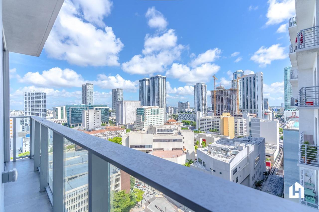 Downtown Miami Condos By Lua Host المظهر الخارجي الصورة