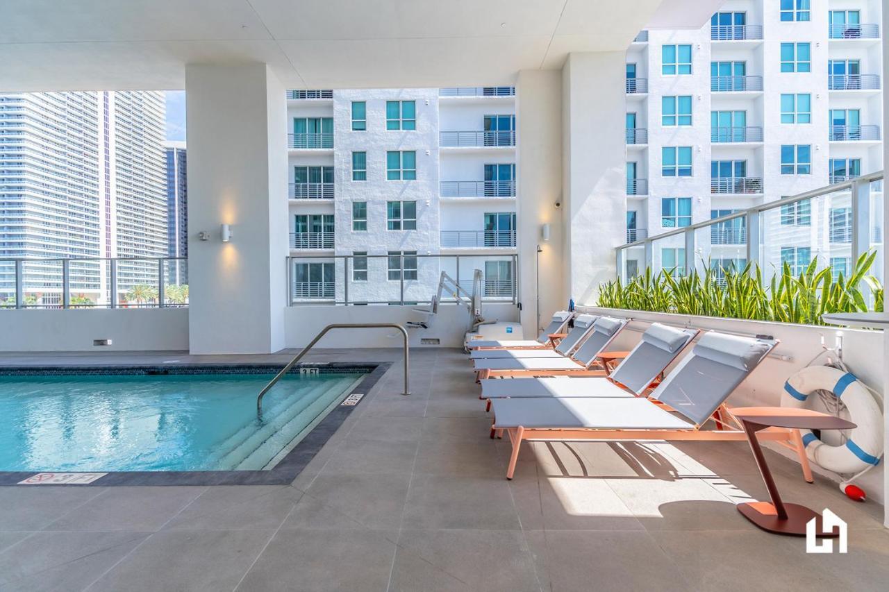 Downtown Miami Condos By Lua Host المظهر الخارجي الصورة
