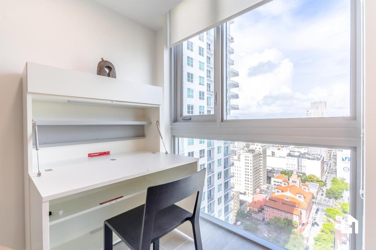 Downtown Miami Condos By Lua Host المظهر الخارجي الصورة